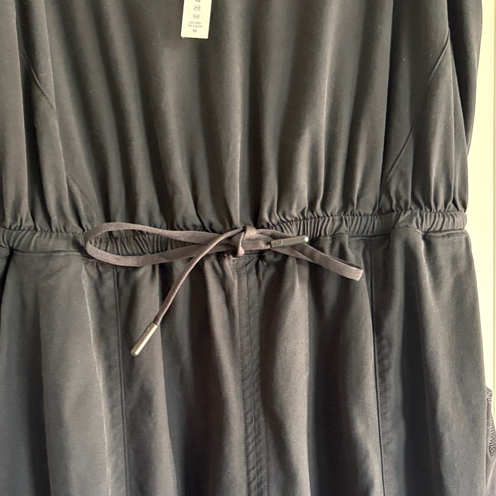 lululemon athletica Elegant Black Midi Dress